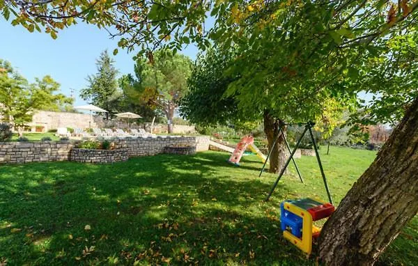 Radovani Villa Santina Near Porec 0*,  קרואטיה