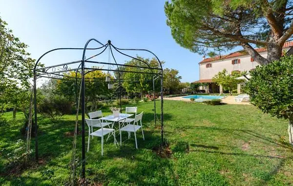 Radovani Villa Santina Near Porec קרואטיה